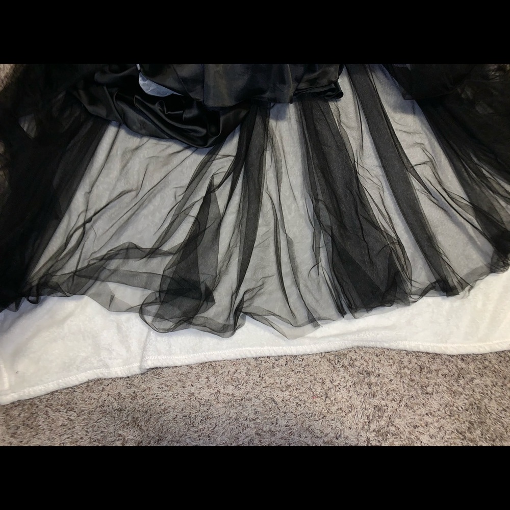 Prom Dress - Picture 7 of 8